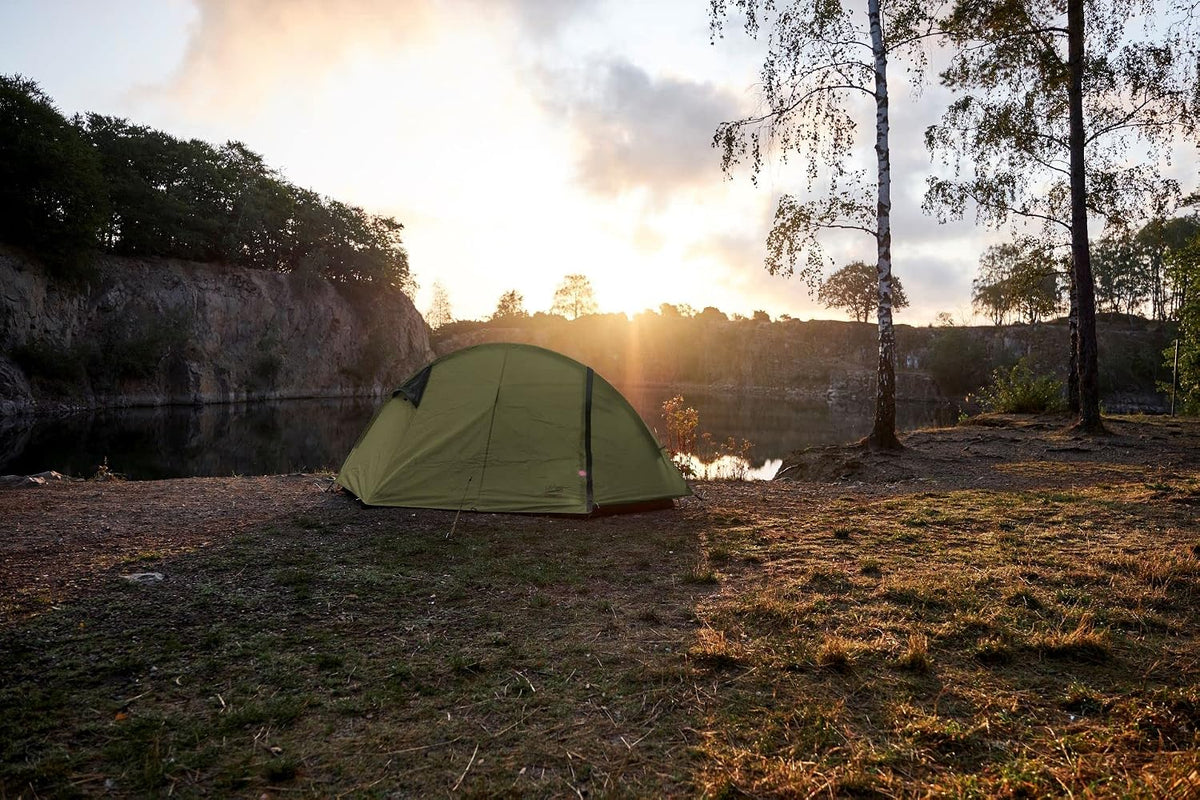 Trekking Tent – Lightweight 1–2 Person, Quick Assembly, Mesh Inner Tent, 3000 mm Waterproof
